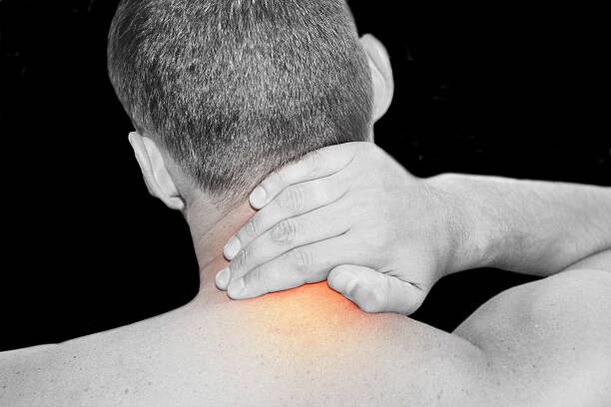 Osteochondrose der Gebärmutterhalsregion in einem Mann